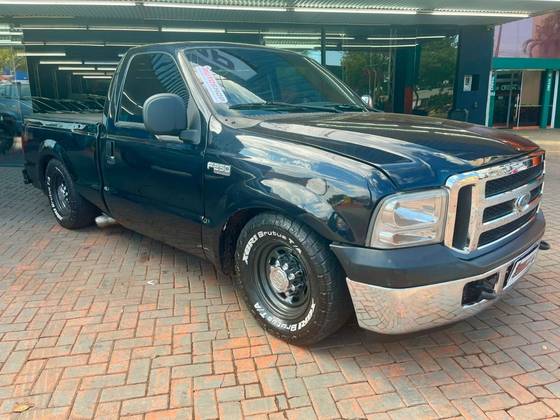 FORD F-250 4.2 XL 4X2 CS V6 GASOLINA 2P MANUAL